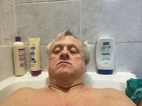 bigbadjon69 online show from March 1, 2025, 3:05 pm