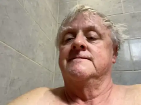 Snapshot of bigbadjon69 chatting on April 22, 2026, 11:39 am bigbadjon69 online show from April 22, 2026, 11:39 am