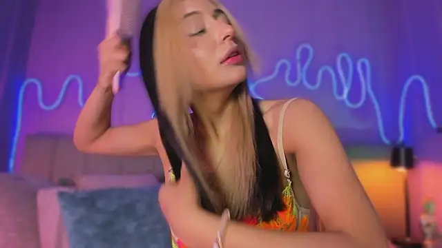 Sofly s online show from February 20, 2026, 12:07 pm