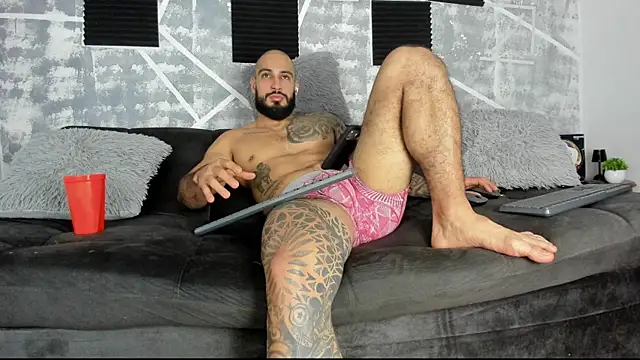 leonidas 18k online show from July 22, 2026, 4:14 am