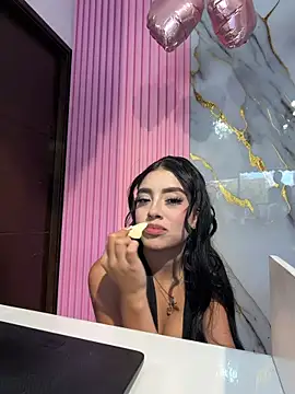 Victoria adaams online show from March 14, 2026, 7:53 pm