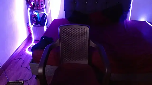 tatiana wd online show from March 4, 2026, 2:30 am