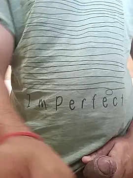 Snapshot of mahi-singh43 chatting on December 4, 2024, 7:11 am mahi-singh43 online show from December 4, 2024, 7:11 am