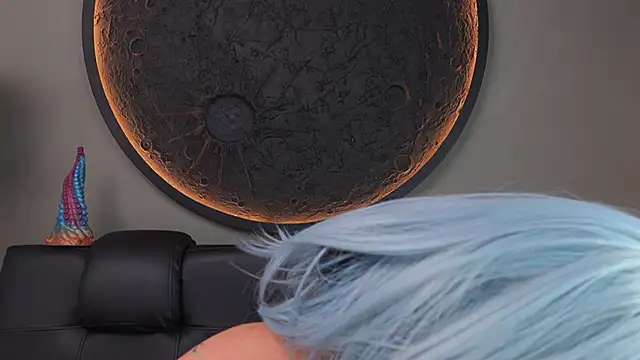 miss sharlotte18 online show from December 22, 2025, 6:08 pm