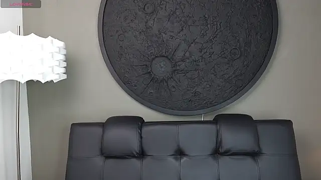 miss vaiolette online show from November 6, 2025, 11:03 am