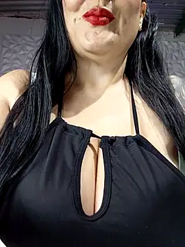 kittyhotass1 online show from February 26, 2026, 6:24 am