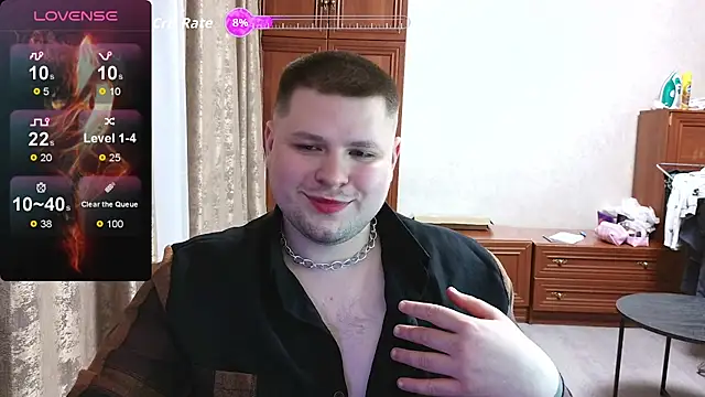 Snapshot of Volshebnik130_ chatting on March 25, 2026, 12:00 am Volshebnik130 online show from March 25, 2026, 12:00 am