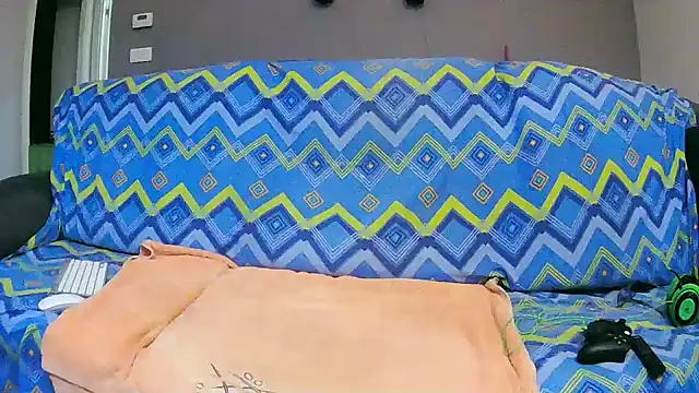 Snapshot of txan9876 chatting on October 16, 2025, 2:31 am txan9876 online show from October 16, 2025, 2:31 am