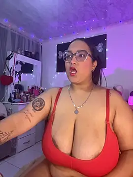 Teffy  xxx online show from December 3, 2025, 1:06 am