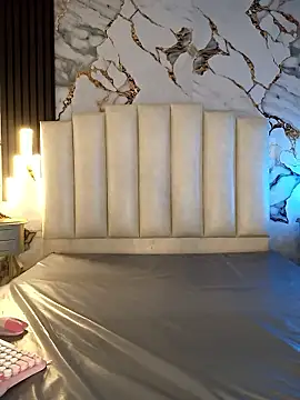 mollieblue69 online show from January 13, 2026, 12:42 pm