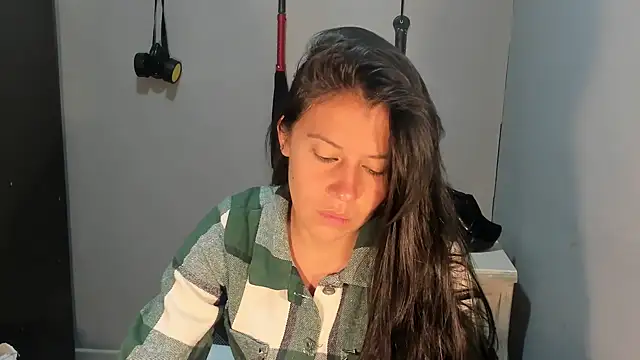 sandyquinnxx online show from April 15, 2026, 3:27 pm