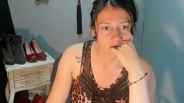 Snapshot of sandyquinnxx chatting on February 24, 2026, 8:42 pm sandyquinnxx online show from February 24, 2026, 8:42 pm