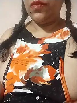 Snapshot of tharu_sweet chatting on May 5, 2026, 6:00 pm tharu sweet online show from May 5, 2026, 6:00 pm