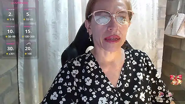 Snapshot of Chayla_Ruiz chatting on March 6, 2026, 9:10 pm Chayla Ruiz online show from March 6, 2026, 9:10 pm