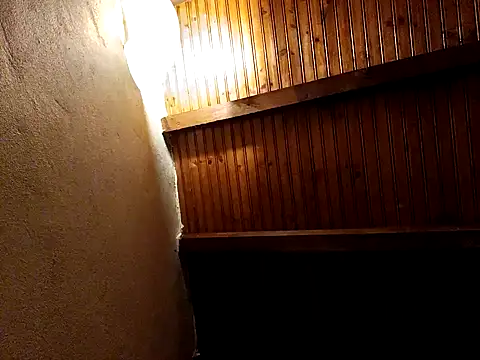 Snapshot of CurlyElisa chatting on December 11, 2024, 4:20 pm CurlyElisa online show from December 11, 2024, 4:20 pm