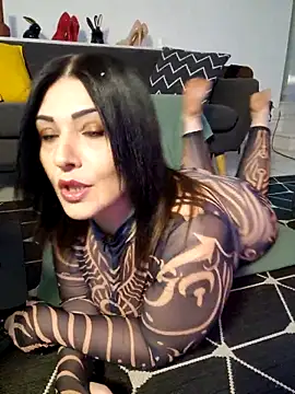 Snapshot of AryaSummersReal chatting on April 6, 2026, 8:04 am AryaSummersReal online show from April 6, 2026, 8:04 am