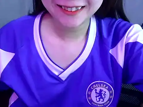 Snapshot of Bee_2k chatting on February 8, 2025, 4:47 am Bee 2k online show from February 8, 2025, 4:47 am