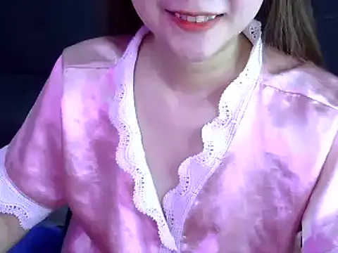 Snapshot of Bee_2k chatting on September 16, 2025, 4:46 am Bee 2k online show from September 16, 2025, 4:46 am