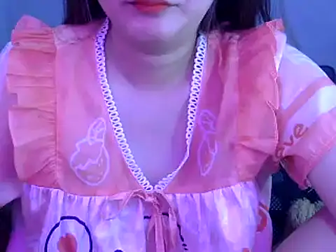 Snapshot of Bee_2k chatting on February 25, 2025, 4:57 am Bee 2k online show from February 25, 2025, 4:57 am