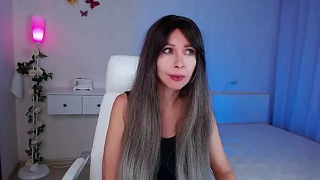 wendifoste online show from October 24, 2025, 6:18 pm