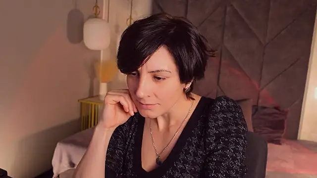 LorenDaze online show from December 20, 2025, 7:11 am