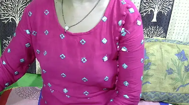 Indian Horny Wife online show from January 17, 2025, 8:33 pm