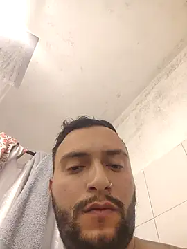 Lmfit online show from April 22, 2026, 4:41 am