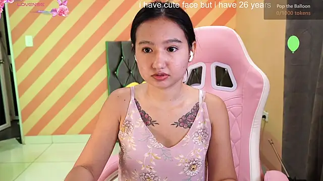 Snapshot of Pinkie_Princes chatting on January 25, 2025, 12:06 am Pinkie Princes online show from January 25, 2025, 12:06 am