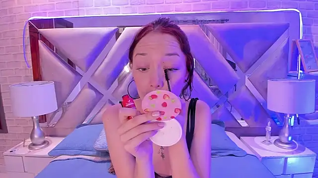 lixie  online show from January 16, 2025, 8:25 pm