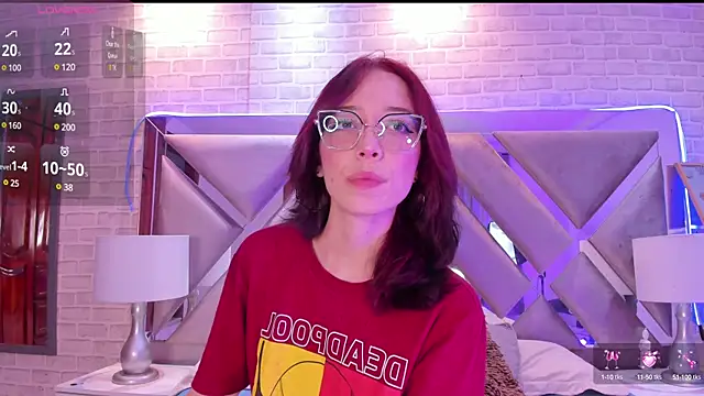 lixie  online show from January 21, 2025, 8:32 pm