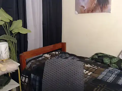 sweetyula online show from January 7, 2025, 1:06 am