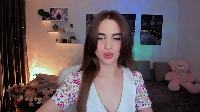 aPieceOfJoy online show from December 15, 2025, 9:09 pm