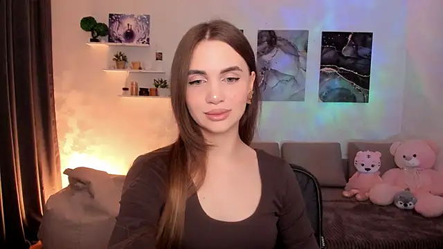 aPieceOfJoy online show from April 18, 2026, 3:42 am