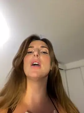 Snapshot of Thescorpionfr chatting on January 26, 2025, 12:16 am Thescorpionfr online show from January 26, 2025, 12:16 am