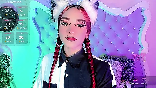 LeyXandrabraz online show from June 2, 2026, 8:20 pm