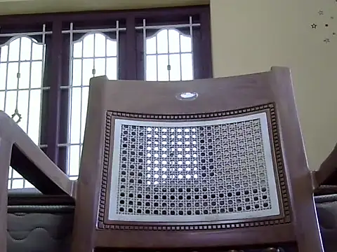 reegan889 online show from February 9, 2026, 5:27 am