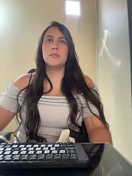 kendall 52 online show from April 22, 2026, 2:46 pm