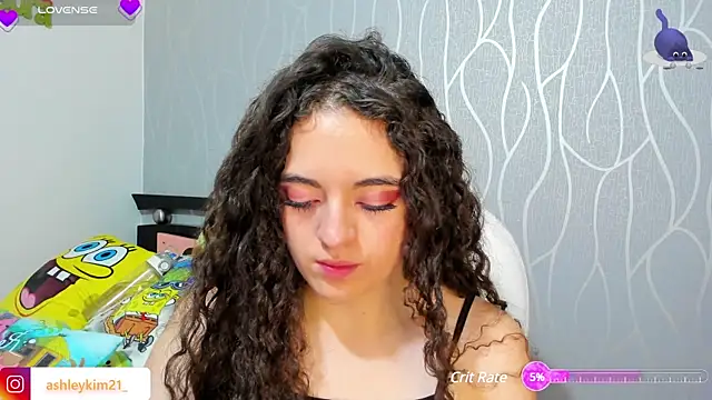 AshleyKim  online show from February 15, 2025, 7:06 pm