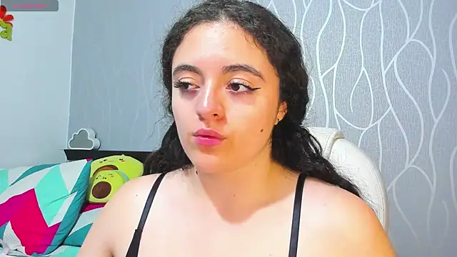 AshleyKim  online show from February 12, 2026, 12:10 am