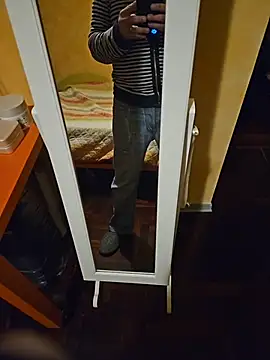 Dolceporco19 online show from October 29, 2025, 5:12 pm