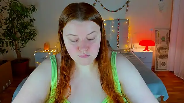 Snapshot of PolinaSalvatore chatting on February 3, 2026, 6:02 pm PolinaSalvatore online show from February 3, 2026, 6:02 pm