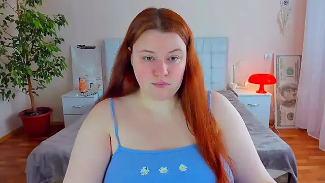 Snapshot of PolinaSalvatore chatting on March 6, 2026, 12:11 pm PolinaSalvatore online show from March 6, 2026, 12:11 pm