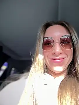 EvaCatt online show from March 31, 2026, 2:57 am