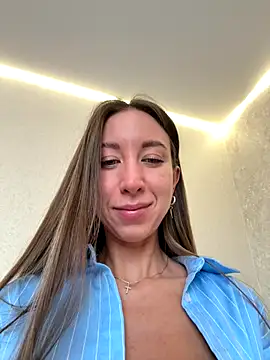 EvaCatt online show from October 15, 2025, 2:32 am