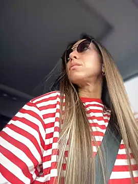 EvaCatt online show from March 21, 2025, 4:06 am