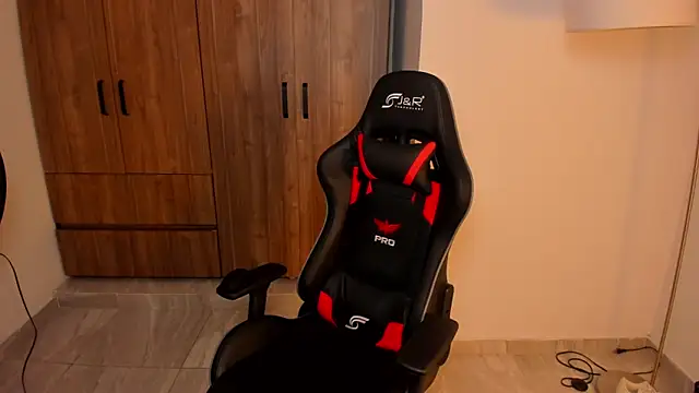 Snapshot of Jake_simons chatting on September 21, 2025, 3:55 am Jake simons online show from September 21, 2025, 3:55 am