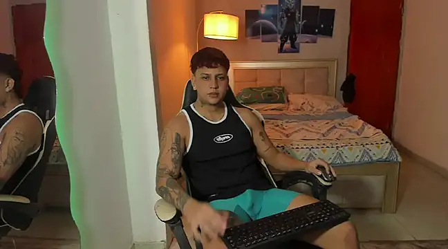 Snapshot of Jake_simons chatting on January 23, 2025, 11:37 am Jake simons online show from January 23, 2025, 11:37 am