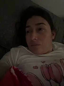 andreaisis2 online show from April 2, 2026, 4:13 pm