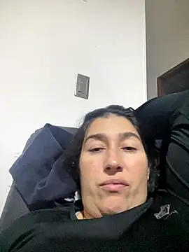 andreaisis2 online show from December 14, 2025, 5:13 am