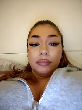 Ella sweety online show from December 21, 2025, 6:42 pm